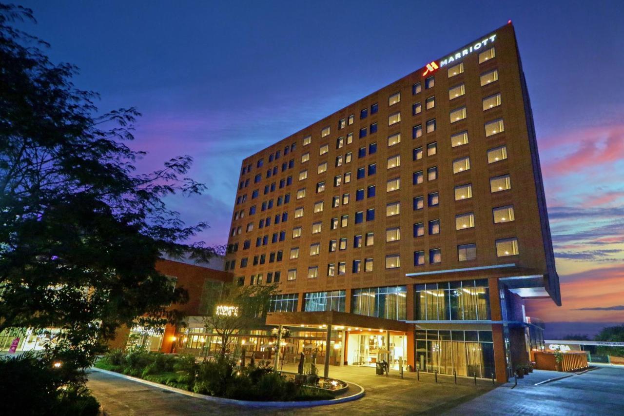 Culiacan Marriott Hotel Exterior photo
